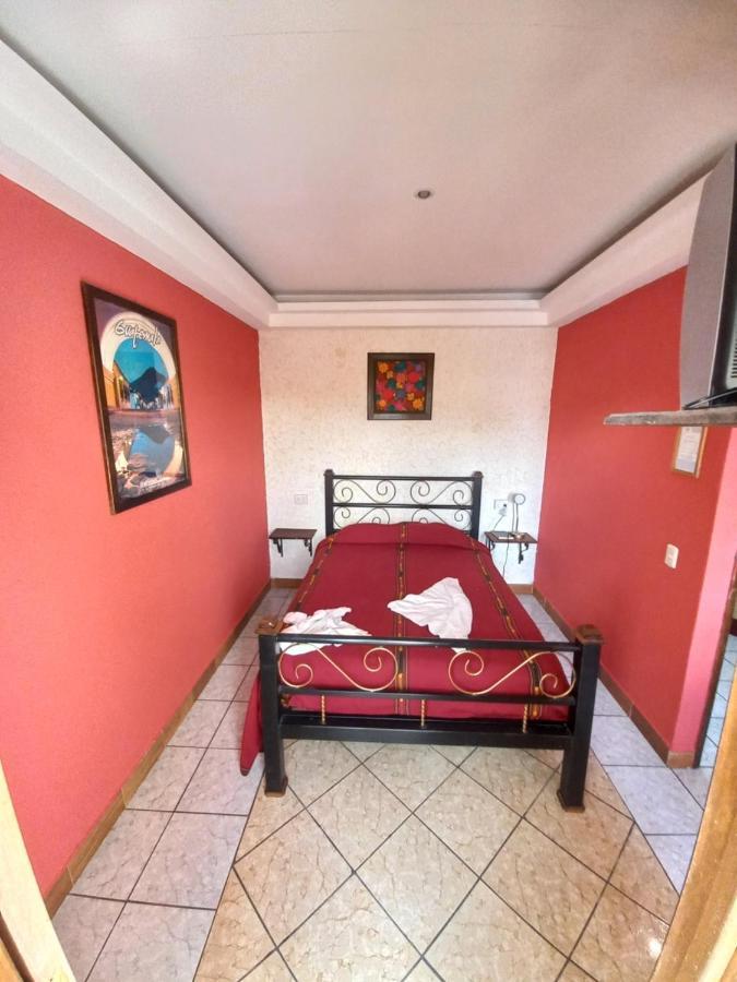 Hotel Nakbe Atitlan Panajachel Buitenkant foto