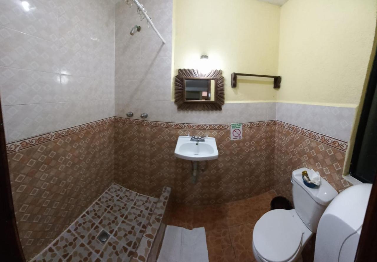 Hotel Nakbe Atitlan Panajachel Buitenkant foto