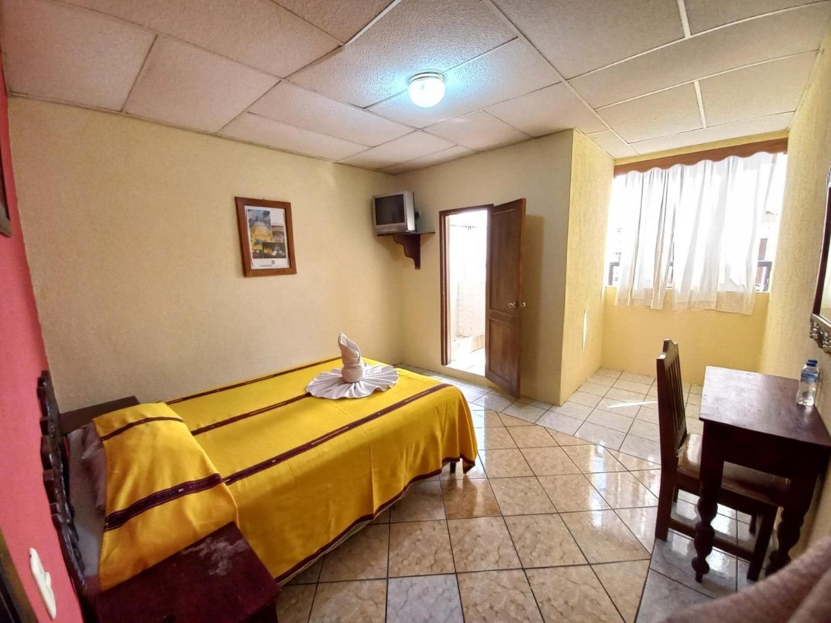Hotel Nakbe Atitlan Panajachel Buitenkant foto